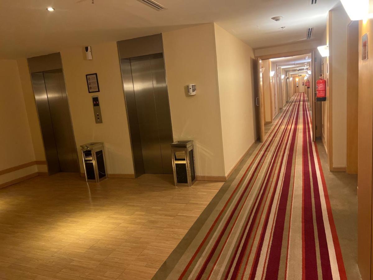 Ibis Yanbu Hotel Exterior photo