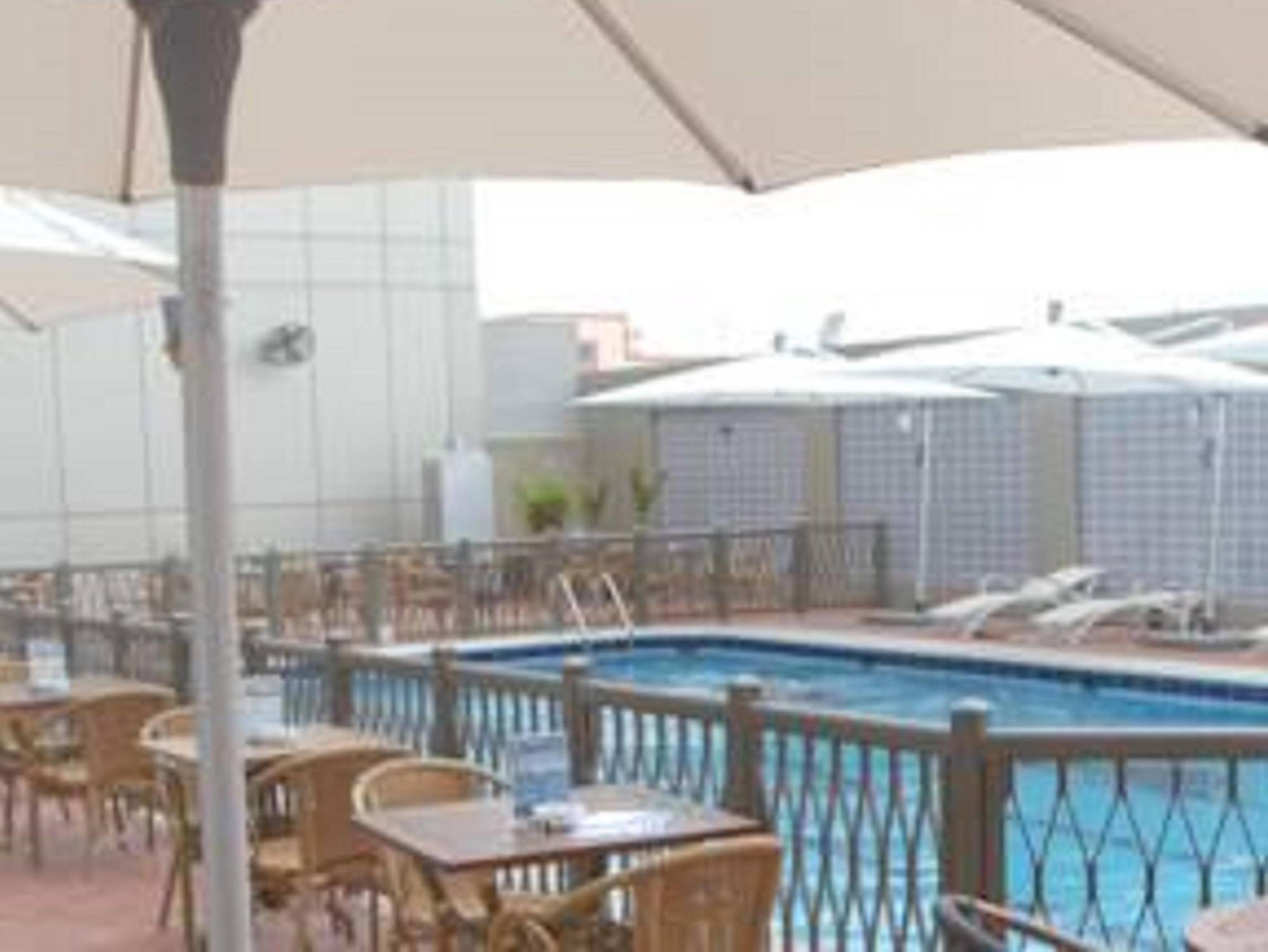 Ibis Yanbu Hotel Exterior photo
